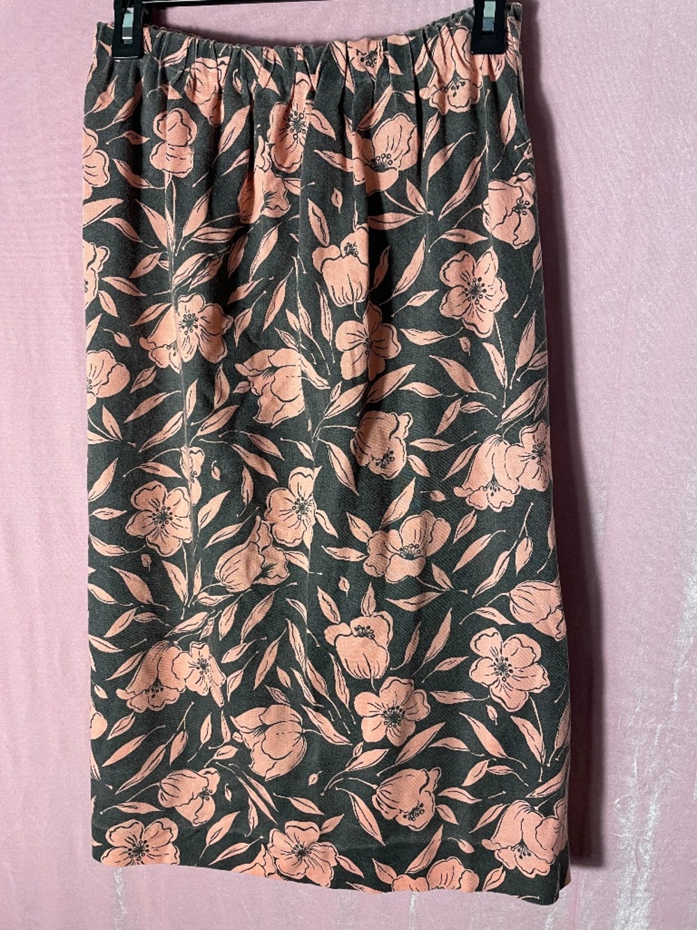 VINTAGE Medium early 80's Floral summer midi skirt surf wear